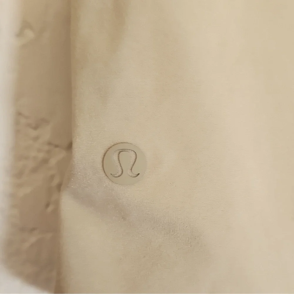 lululemon Wondermost Ultrasoft Nulu Square Neck Lg Sleeve Body suite Size SP Tan